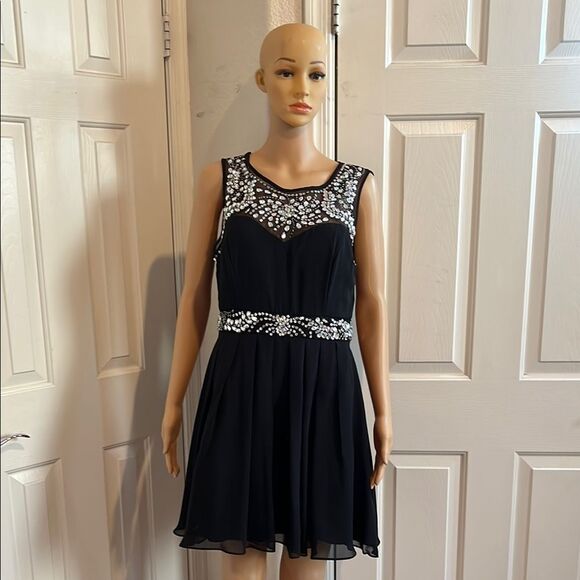 Windsor Black Silver Fit & Flare Mini Dress Juniors 11/12 Sleeveless Rhinestone - Picture 1 of 10